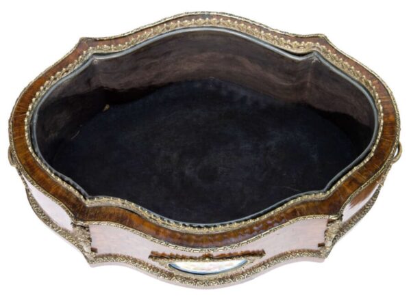 19thCentury French Walnut parquetry table planter - Image 6