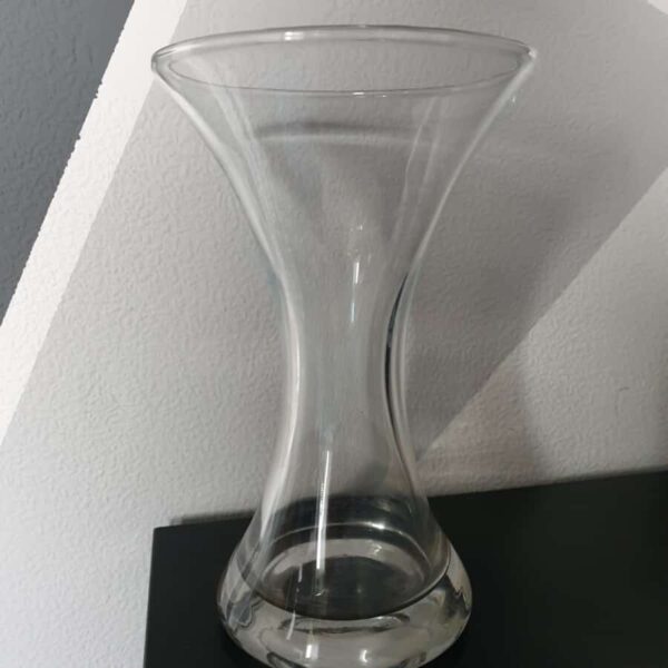 Scale floor standing glass Trumpet Vase - Image 5