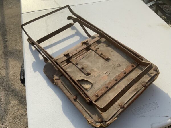 Vintage folding child’s chair original condition - Image 9