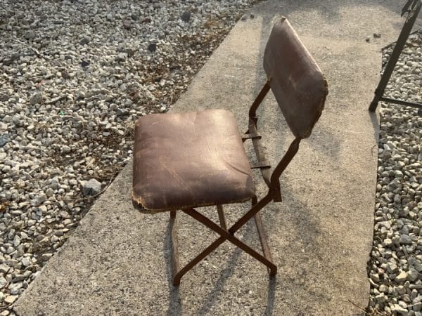 Vintage folding child’s chair original condition Antique Chairs 3