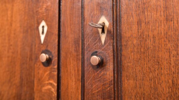 19th Century Oak Court Cupboard SAI2726 Antique Cupboards 16