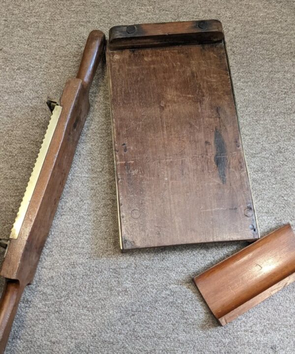 Mahogany Pill Roller - Image 4