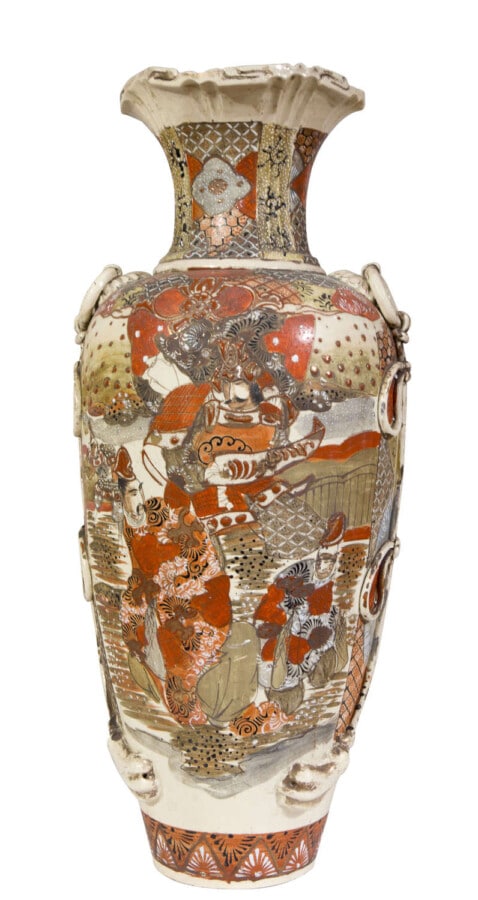 A large Japanese satsuma vase Antique Vases 3