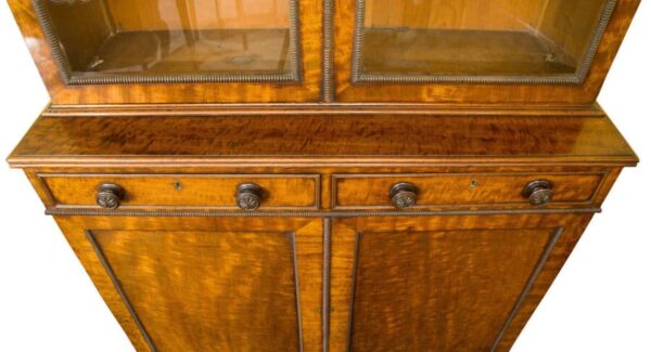 A very fine Regency figured mahogany 2 part bookcase - Image 4