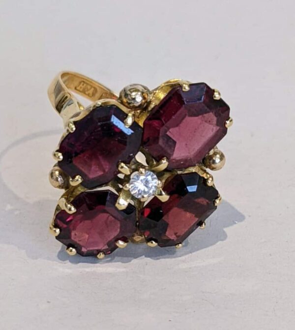 Almandine Garnet - Image 3