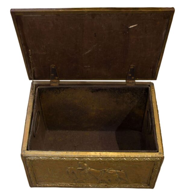 An embossed brass log/coal box Antique Boxes 8