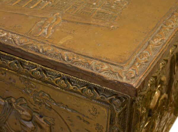 An embossed brass log/coal box Antique Boxes 9