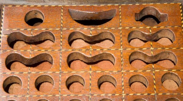 George III inlaid mahogany knife box - Image 6