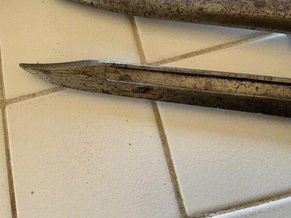 British bayonet and scabbard - Image 5