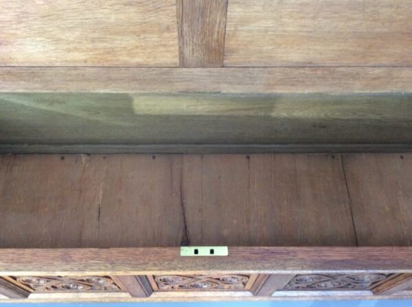 Gothic Revival / Arts & Crafts Oak Settle by Gillows - Image 6