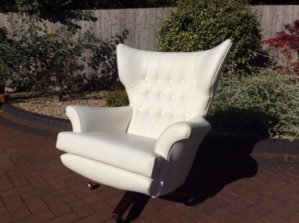 Mid Century Leather G Plan 62 Chair - Image 2