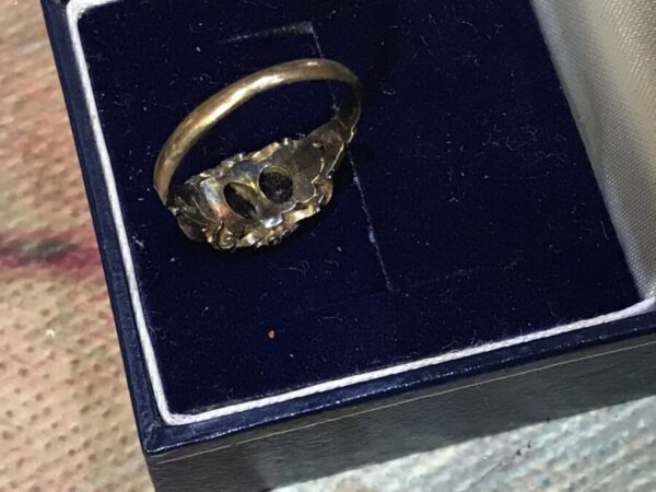 Rubies Diamonds & Pearls 18CT GOLD RING - Image 5