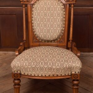 Victorian Walnut Nursing / Bedroom Chair SAI2768 Antique Chairs