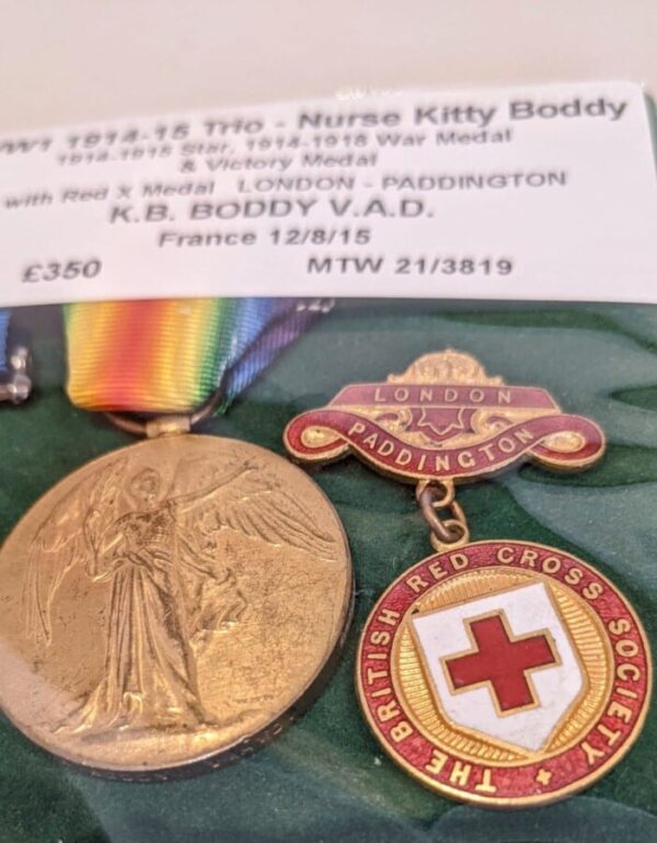 Nurse WW1 Medals medals Antique Collectibles 4