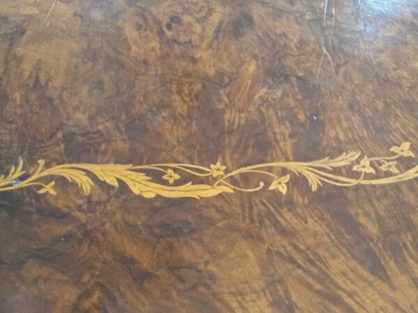 Oval Walnut Victorian Inlaid Tilt Top Table - Image 3