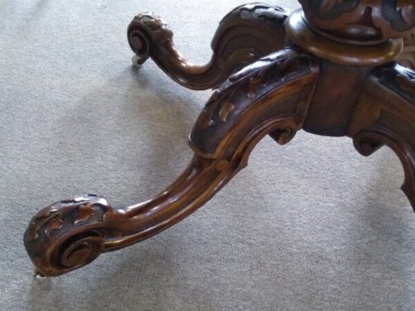 Oval Walnut Victorian Inlaid Tilt Top Table - Image 6