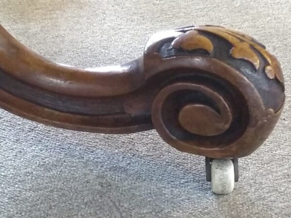 Oval Walnut Victorian Inlaid Tilt Top Table - Image 8