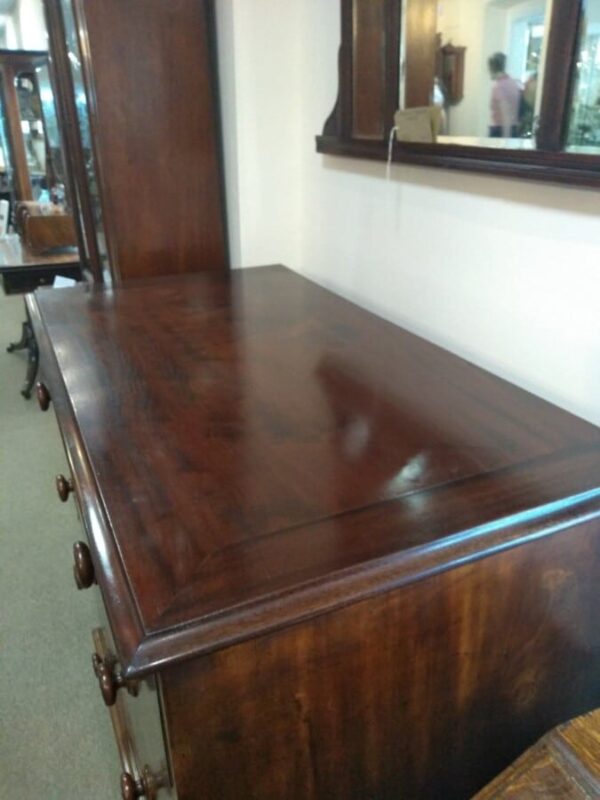 Quality William IV Mahogany Chest of Drawers - Image 3