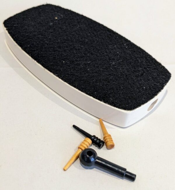 Scrimshaw effect Cribbage Board - Image 4