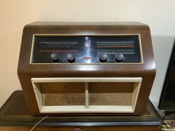 KB HOME RADIO VINTAGE