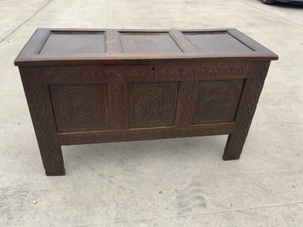 Coffer in oak and superbly carved front, circa 1740’s Antique Furniture 3