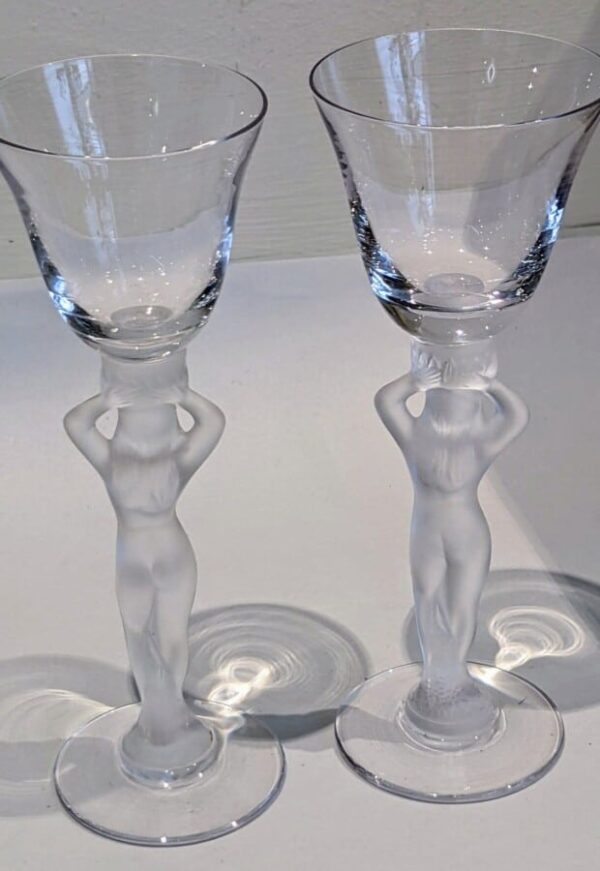 Bayel French Glass frosted glass Antique Glassware 7