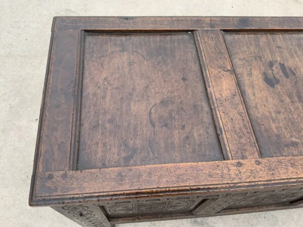 Coffer in oak and superbly carved front, circa 1740’s Antique Furniture 9