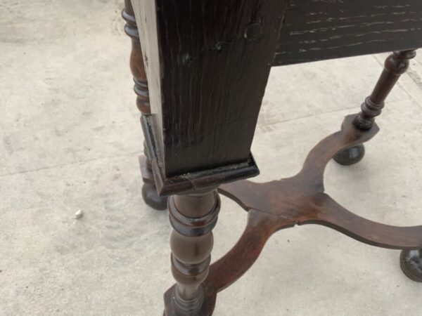 Queen Ann oak Lowboy - Image 6