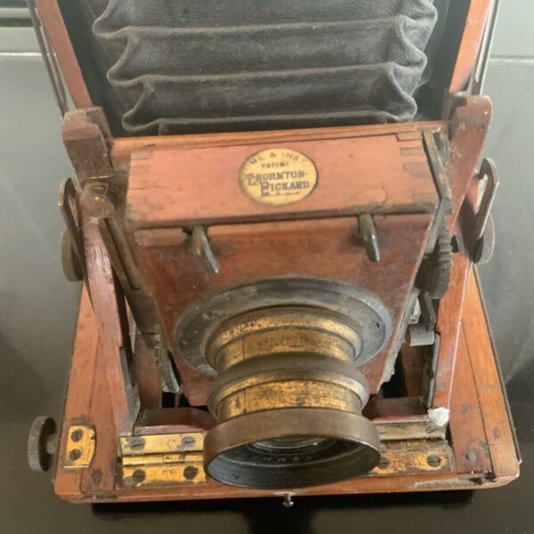 Thornton Picard camera in mahogany and brass - Image 2