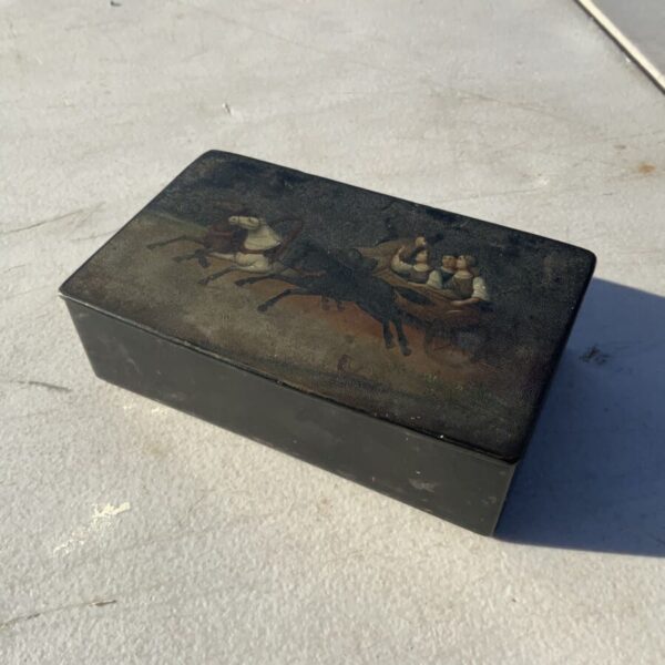 Russian painted tabletops Snuff Box