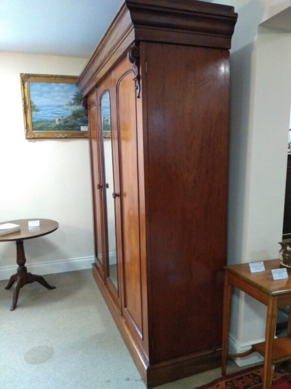 Large Victorian Mahogany Wardrobe - Image 2