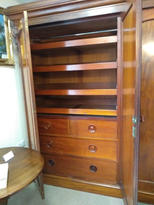 Large Victorian Mahogany Wardrobe Tripple wardrobe Miscellaneous 6