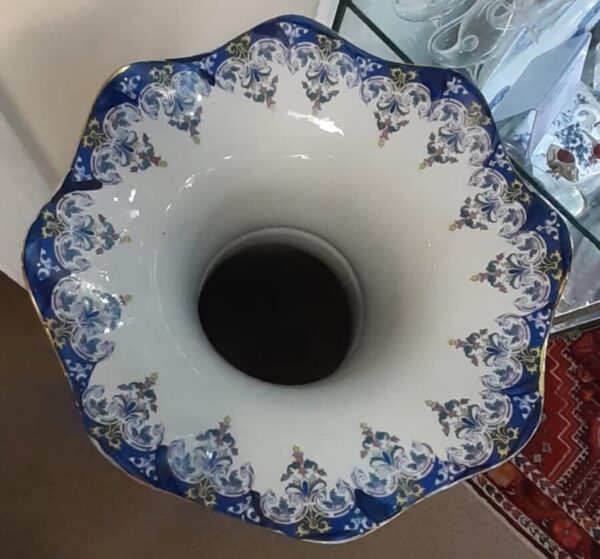 Large Oriental Vase - Image 8