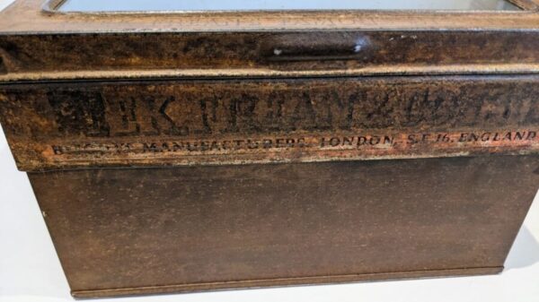 Peek, Frean and Co Biscuit Tin - Image 2