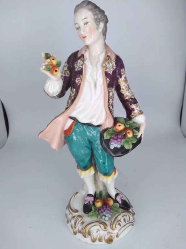 Pair of 19th Century Porcelain Figurines ceramics Miscellaneous 21