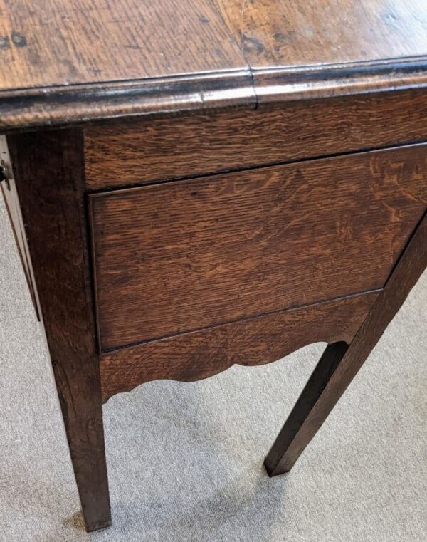 Georgian Oak Dresser Base - Image 6