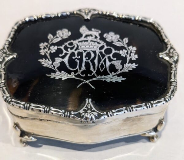 Tortoiseshell, Silver Box