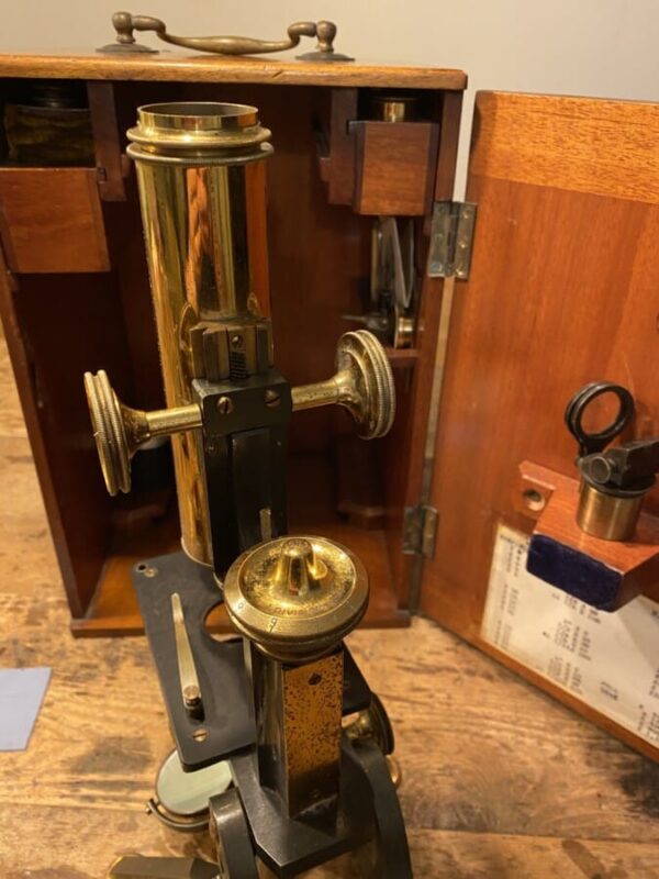 W Watson antique microscope with case and accessories. - Image 2