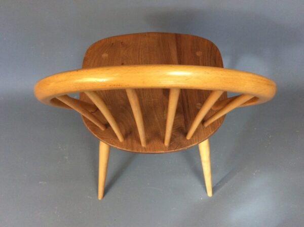 Mid Century Set of 4 Ercol Windsor Dining Chairs - Image 5