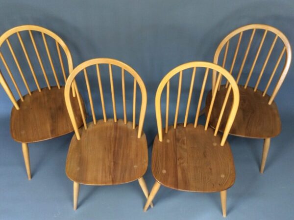 Mid Century Set of 4 Ercol Windsor Dining Chairs - Image 2
