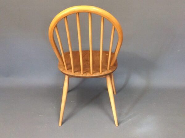 Mid Century Set of 4 Ercol Windsor Dining Chairs - Image 4