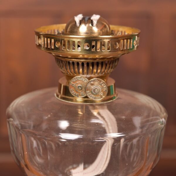 Victorian Oil / Paraffin Lamp SAI2794 Antique Lighting 9