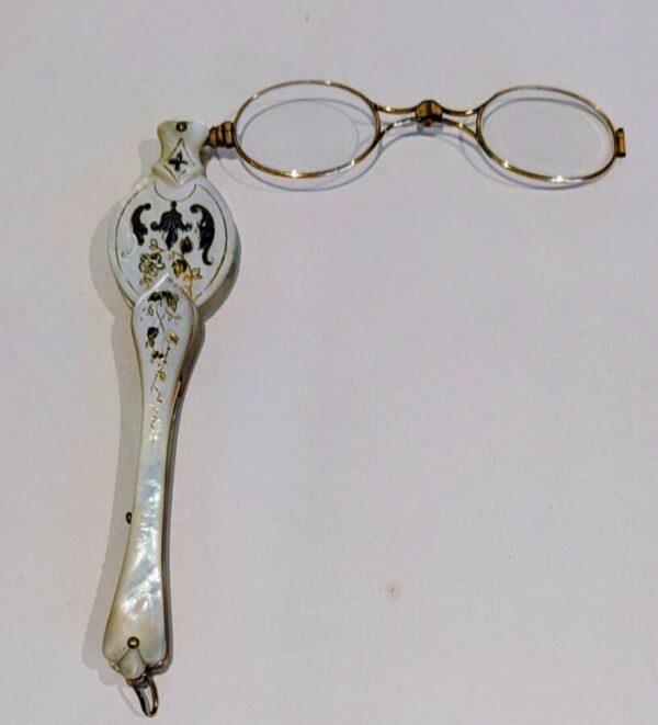 Gold cased Lorgnette