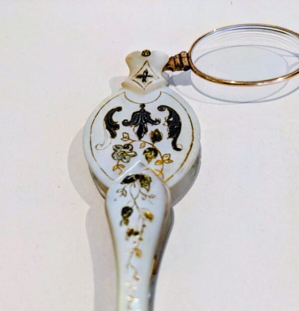 Gold cased Lorgnette - Image 2