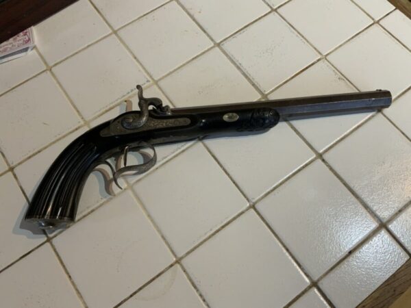 Fine quality Duelling pistol Antique Guns 3