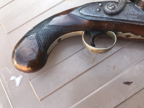 Dublin Castle Flintlock pistol - Image 4