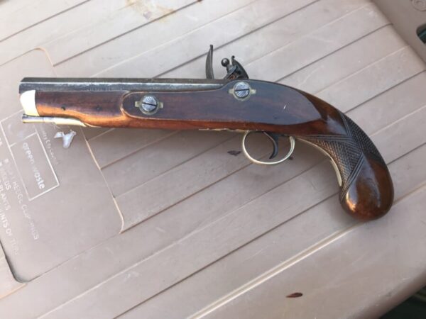 Dublin Castle Flintlock pistol - Image 7
