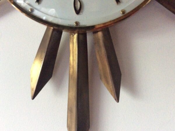 Mid Century Sunburst Clock by Metamec c1960's - Image 3