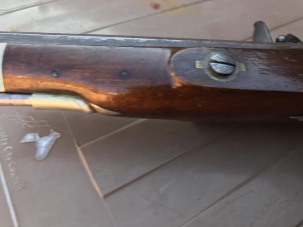 Dublin Castle Flintlock pistol - Image 8