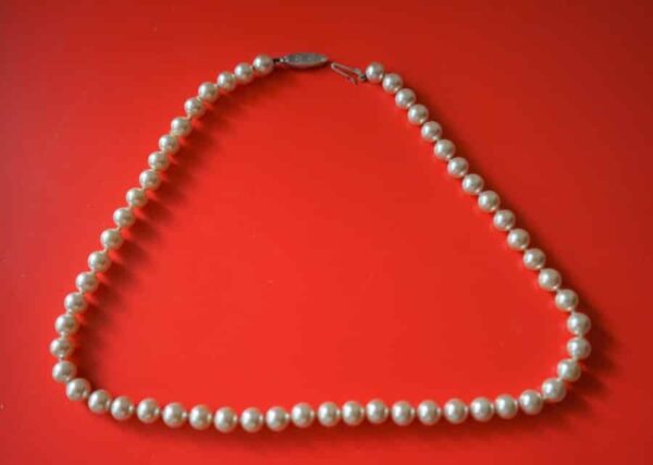 Lotus De Luxe 17″ One Size Pearl Necklace – Original Fitted Box Boxed Jewellery Antique Jewellery 6